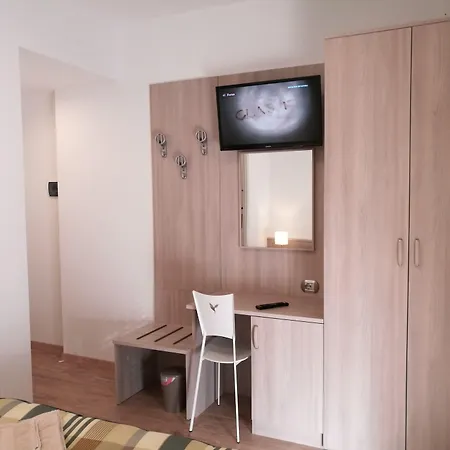 House Degli Angeli *